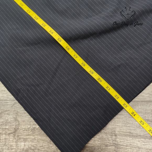 Tahari Pin Stripe Pencil Skirt Size 10 - Picture 4 of 5